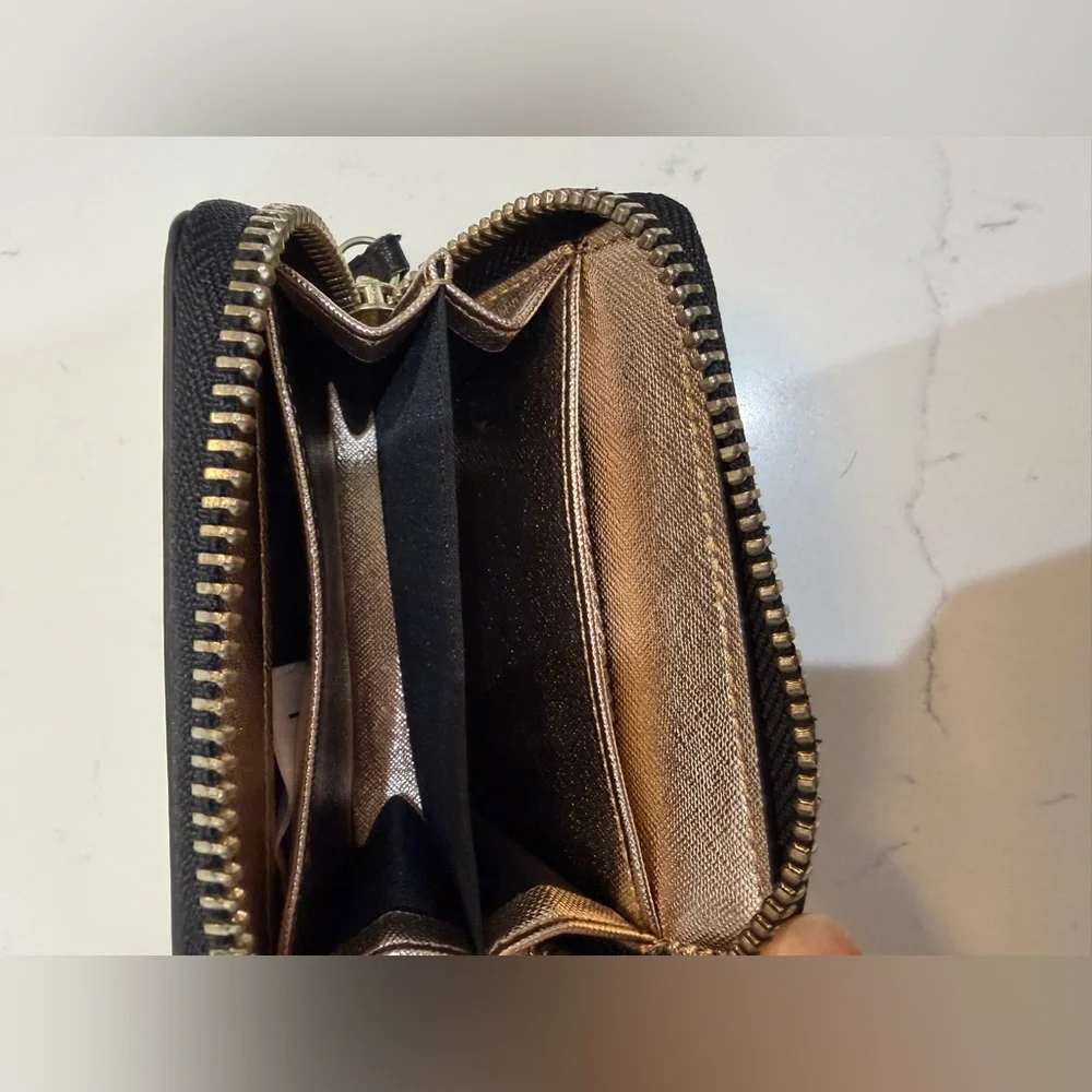 Essentiel Antwerp Bunny Vegan Card/Coin wallet Bag with keychain clip